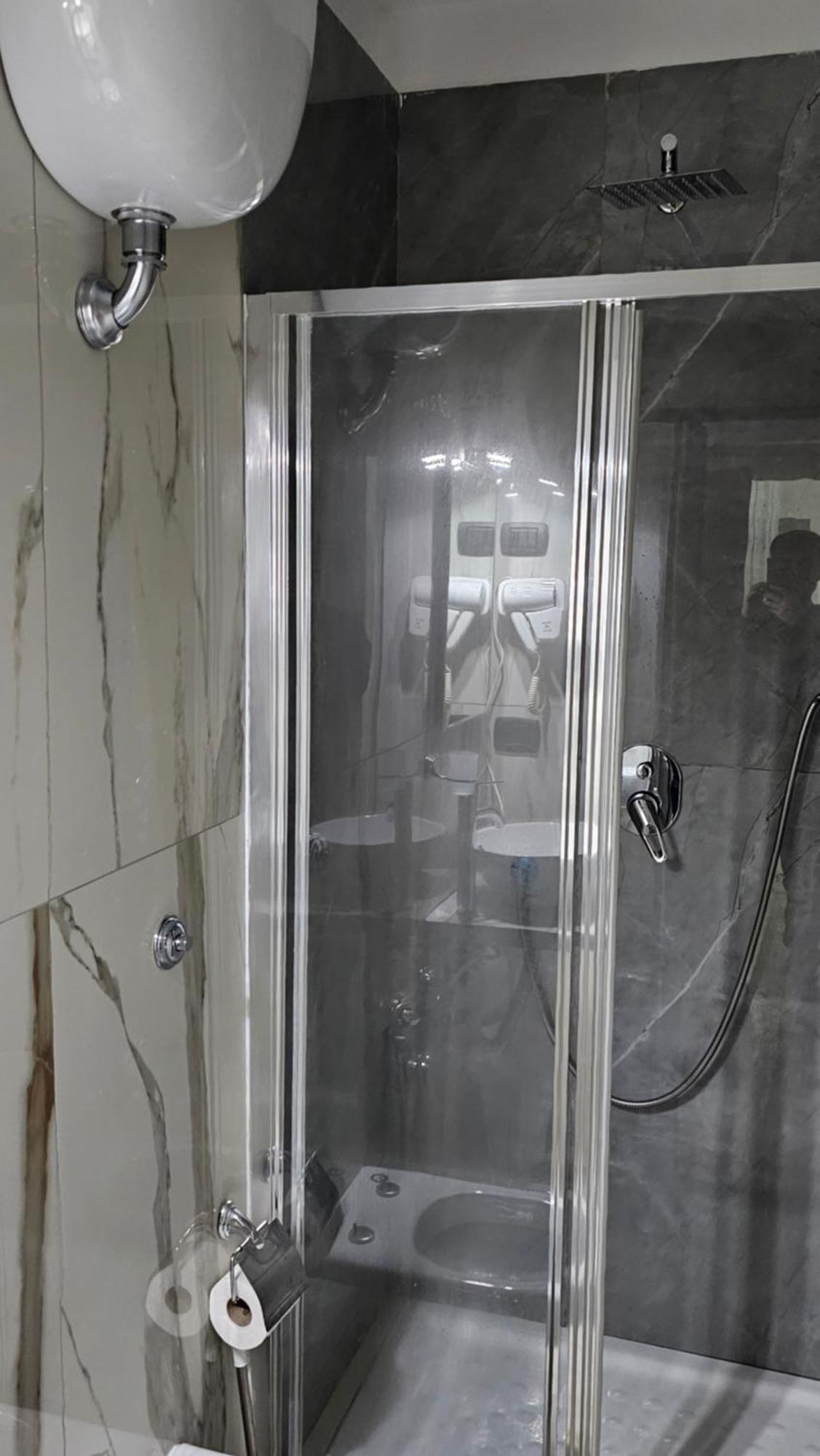 Hotel Crisari Neapol Zewnętrze zdjęcie